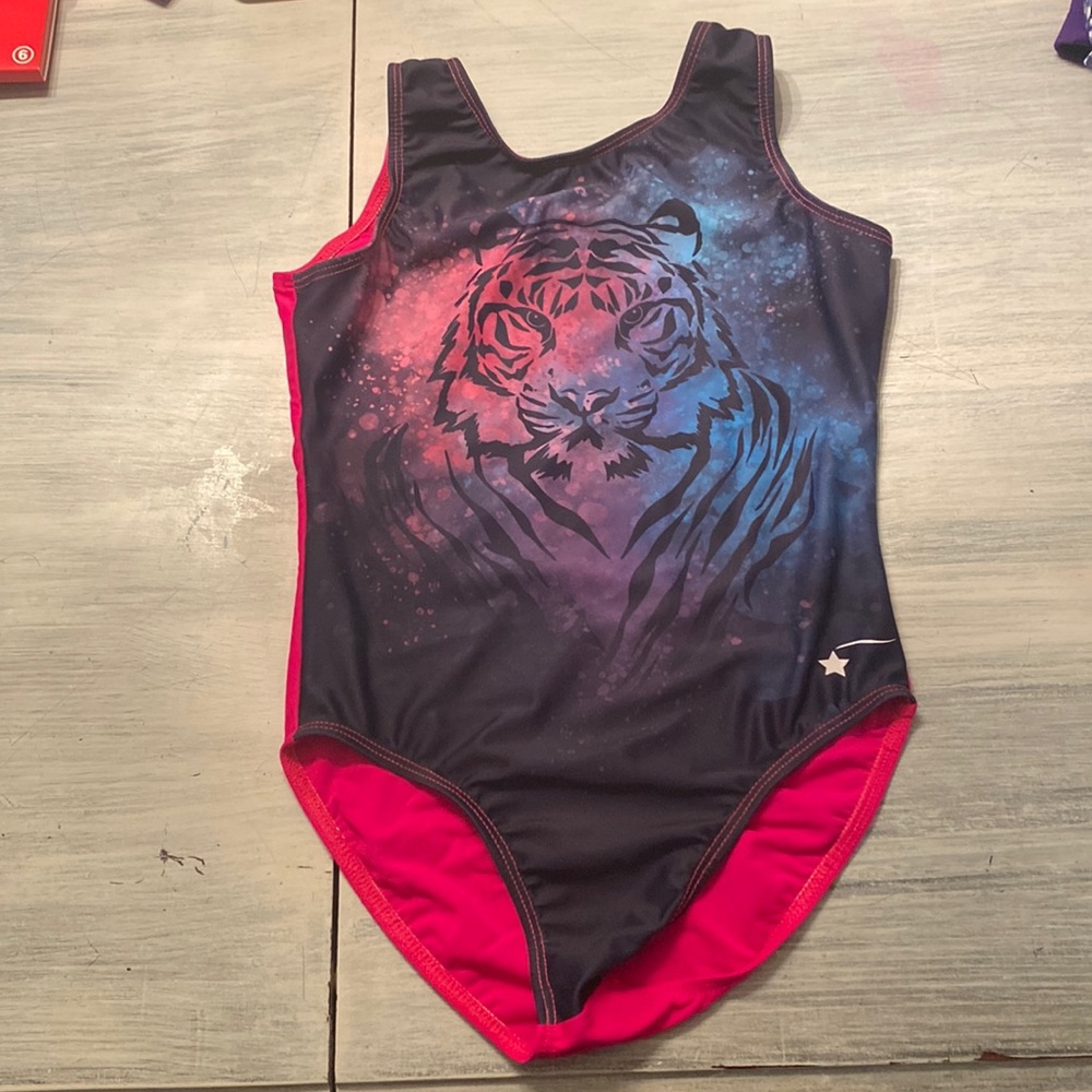 Girls large destira leo